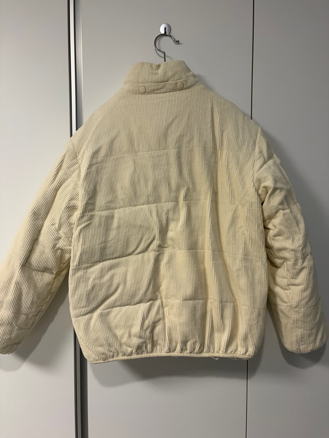 비지터뮤지엄x마뗑킴 패딩 m 풀박 상품이미지5