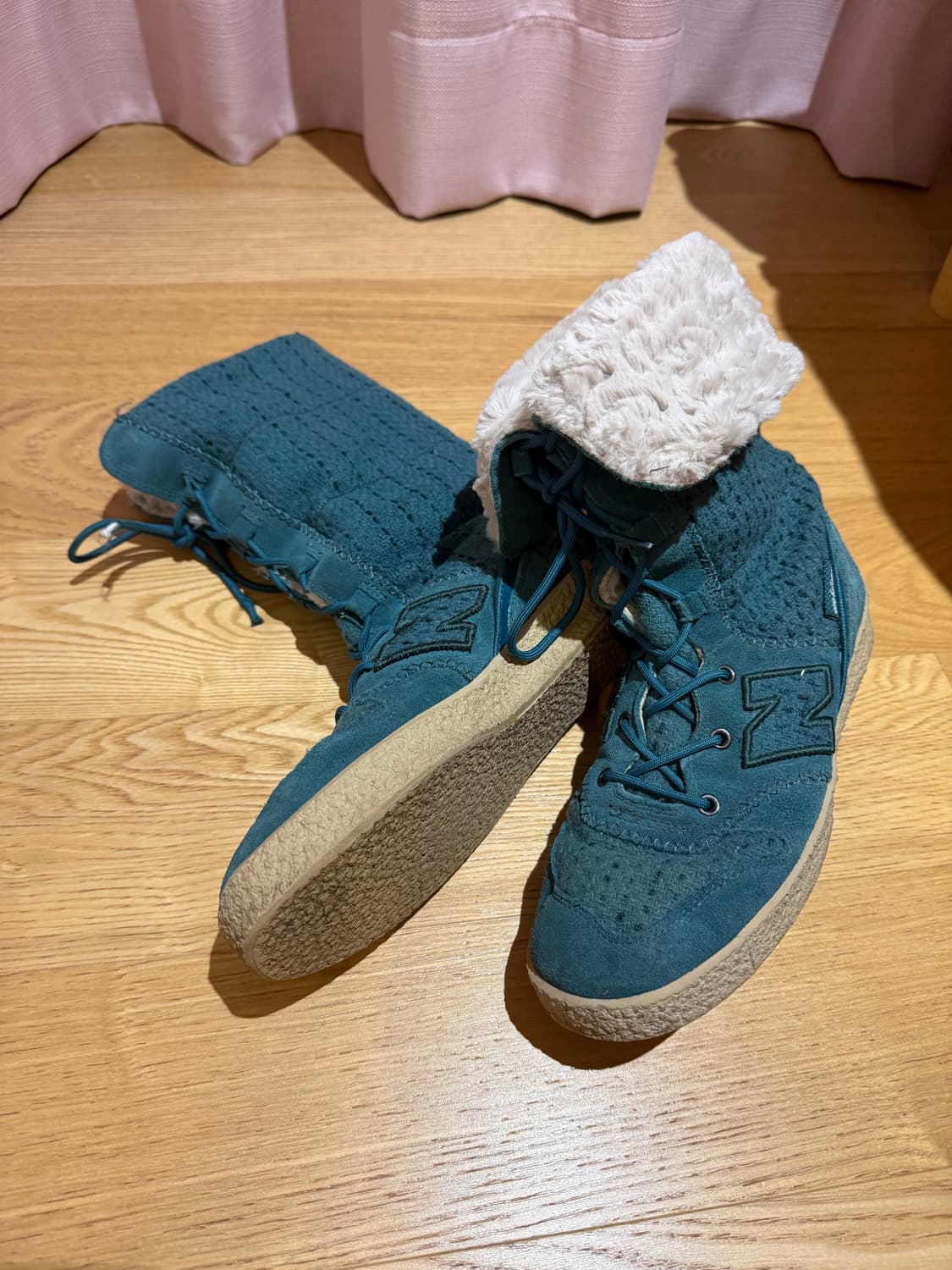 뉴밸런스 털부츠 240 상품이미지4