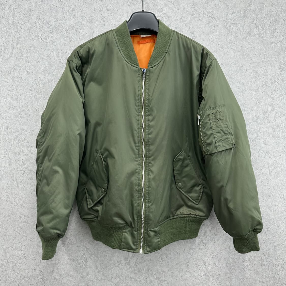 100 재팬 남자 카키 항공점퍼 상품이미지1