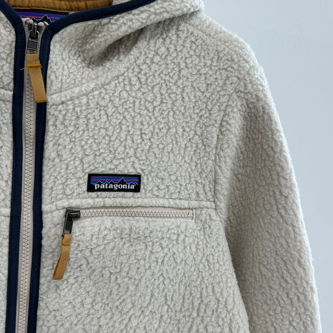 파타고니아 플리스 후드 집업 펠리컨 상품이미지3