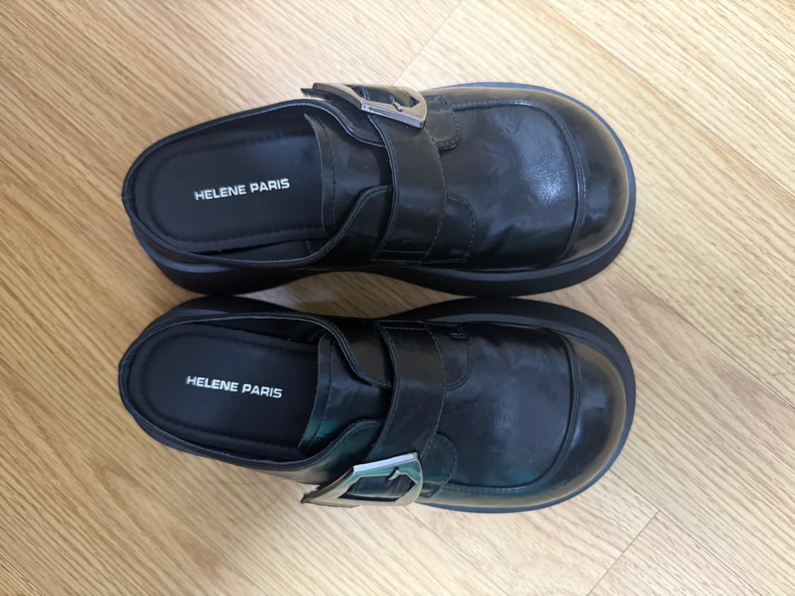 헬레네파리스 마이크로파이버 레더 버클 뮬 상품이미지2