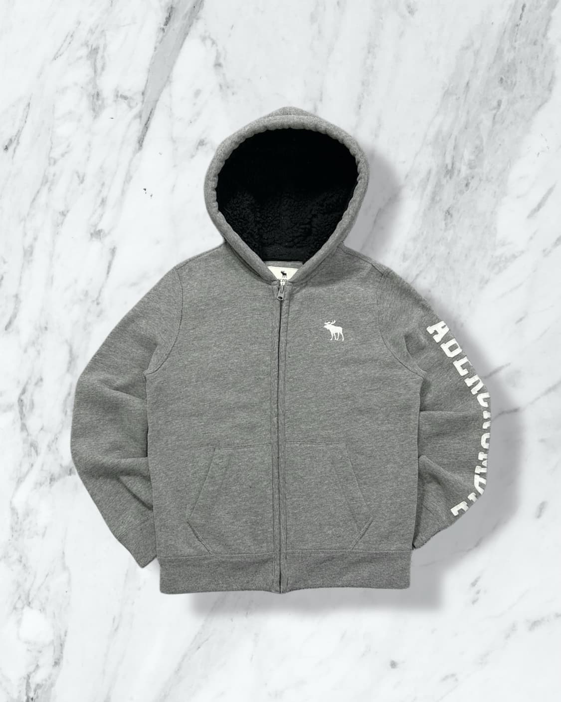 아베크롬비 y2k 레터로고 쉐르파 후드집업 상품이미지1