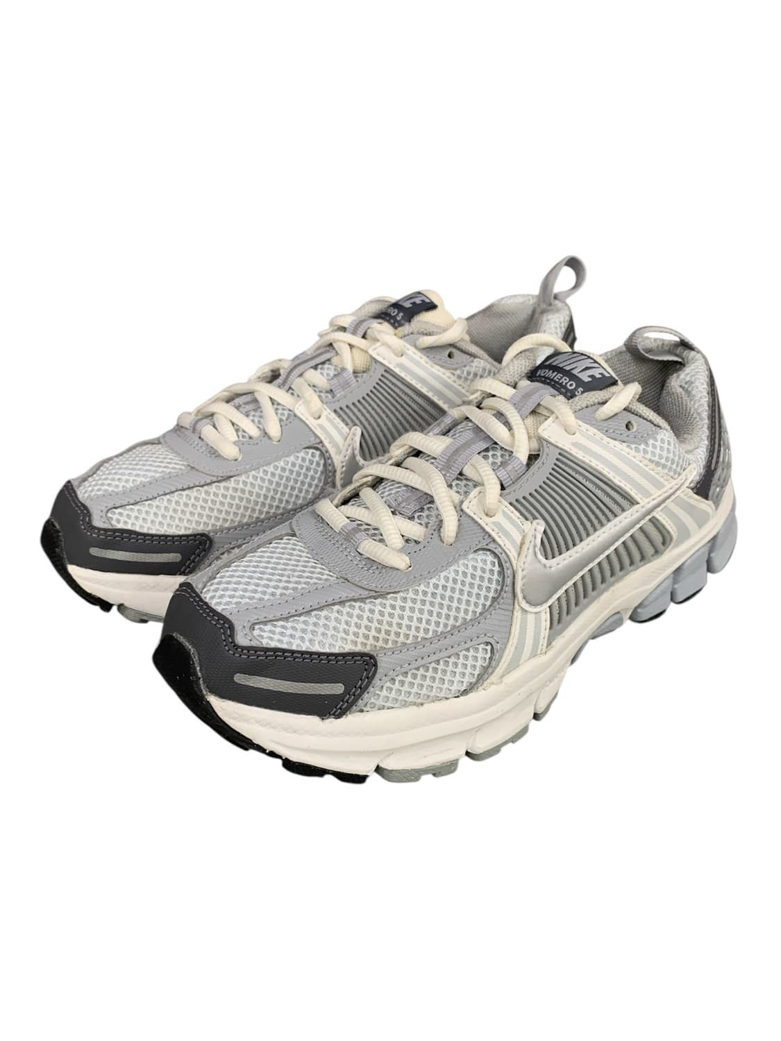 나이키 보메로 5 실버 235 상품이미지2