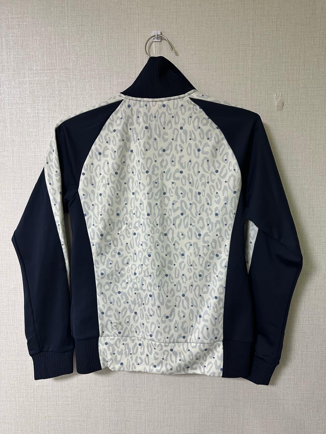 푸마 애니멀패턴 집업 져지 상품이미지3