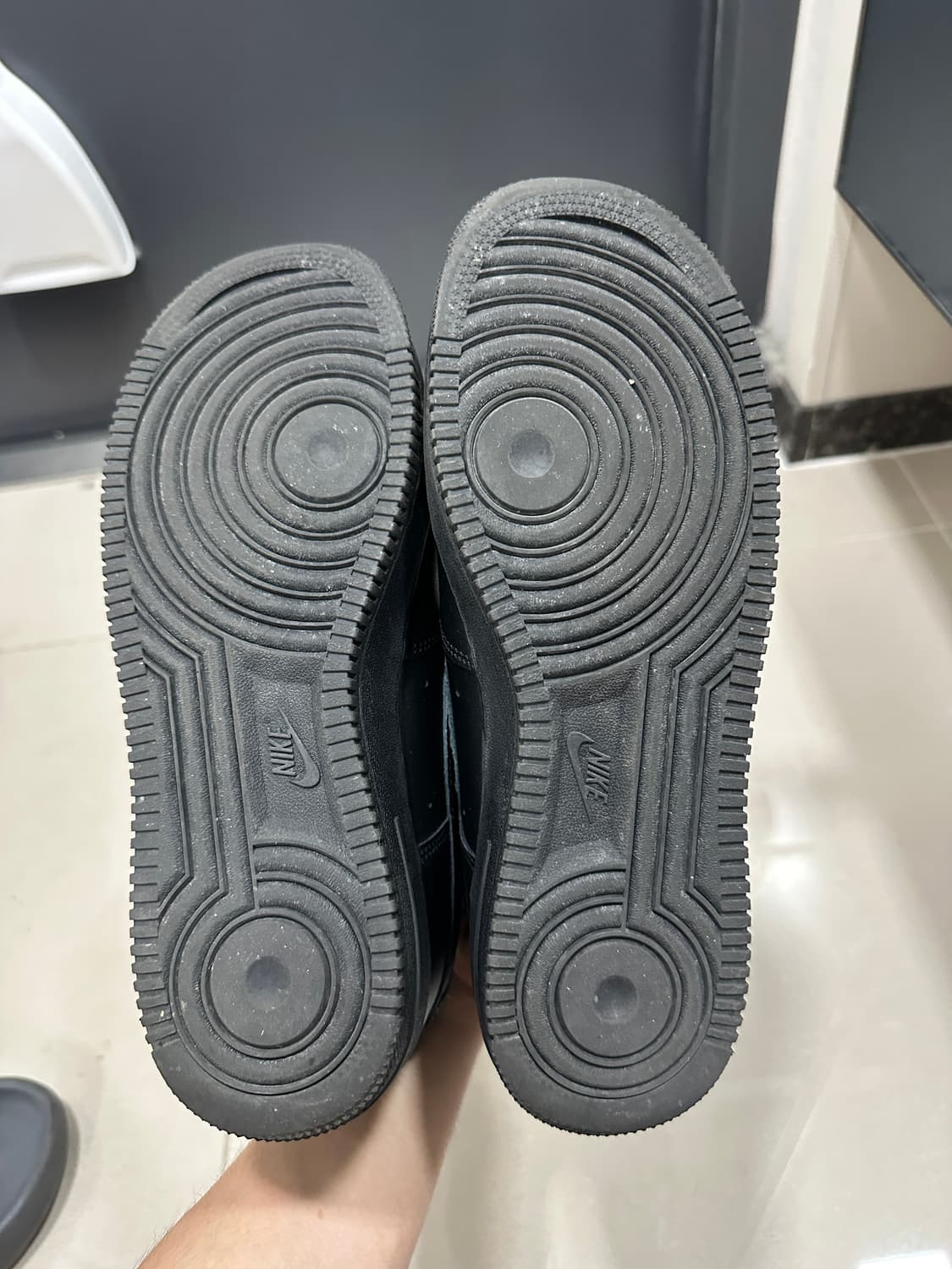 나이키 에어포스 블랙 (275) 상품이미지4