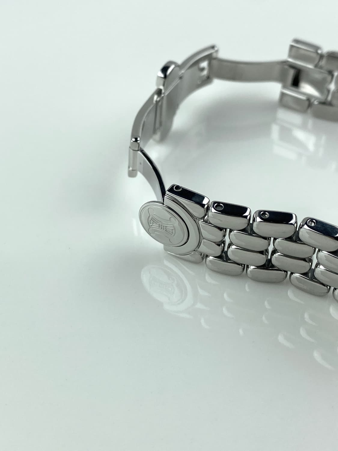 CELINE round shell steel watch 상품이미지7