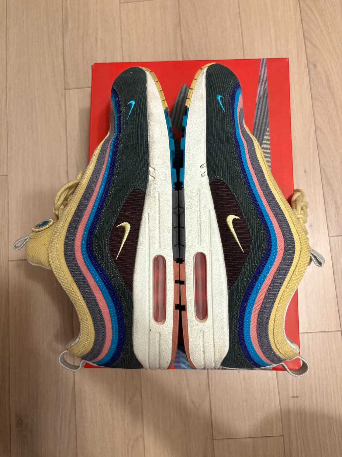 나이키 션 우더스푼 에어맥스 사이즈 285 상품이미지3