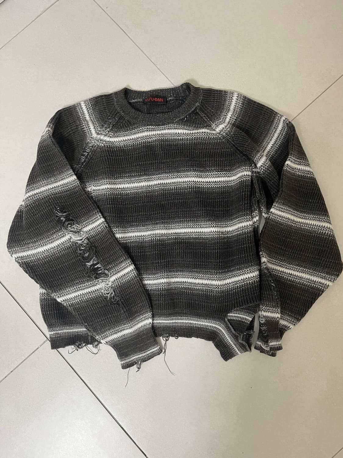 Luudan 루단 데미지드 니트 상품이미지1