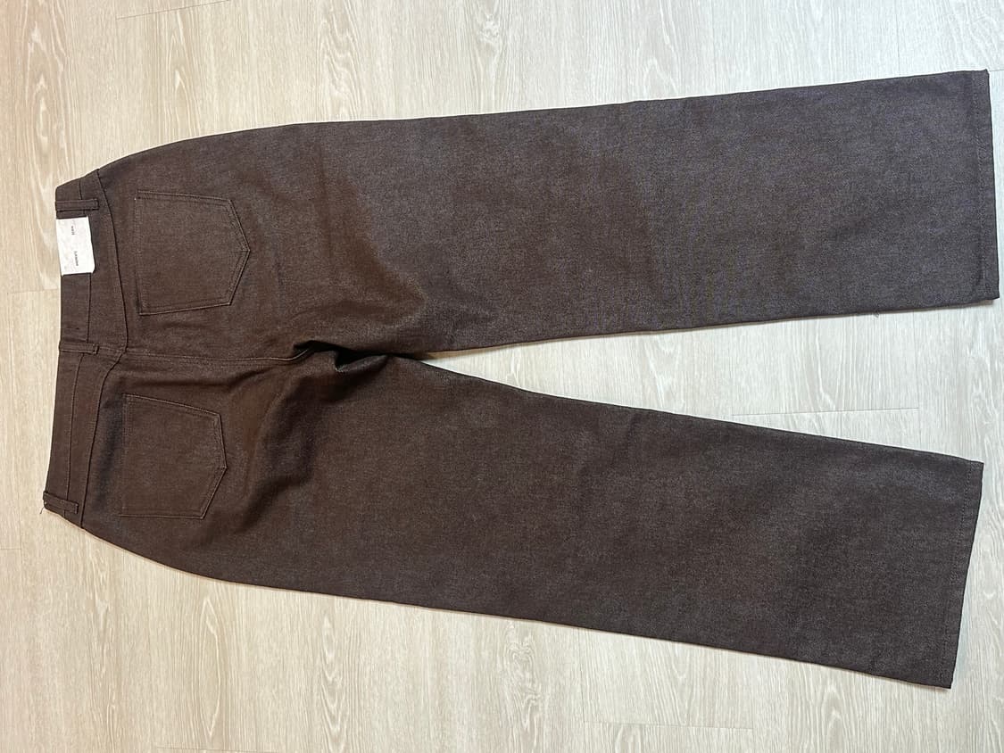 아모멘토 브라운데님 팔아요. 상품이미지3