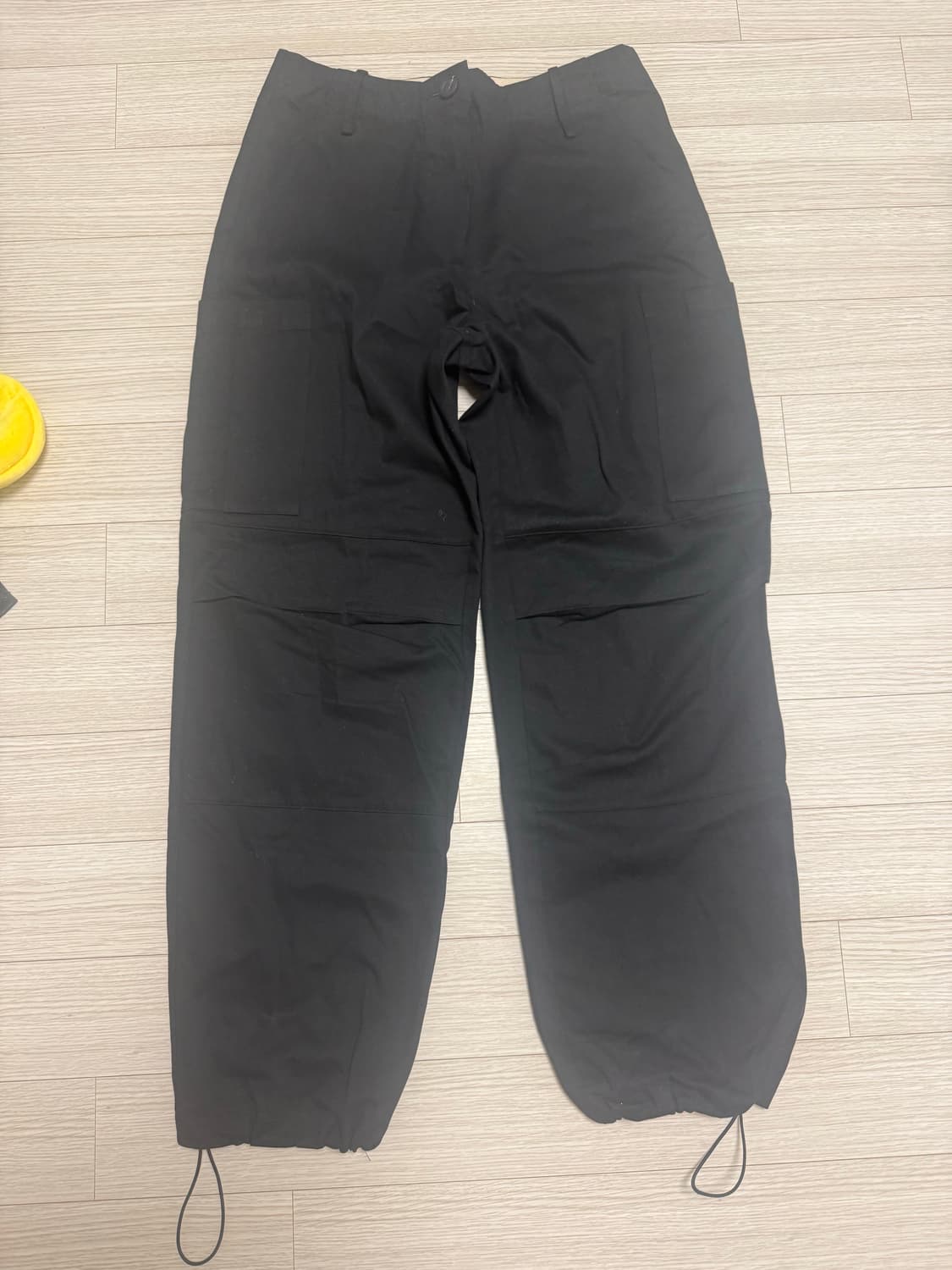 레터앤 포켓 카고 팬츠 블랙 상품이미지4