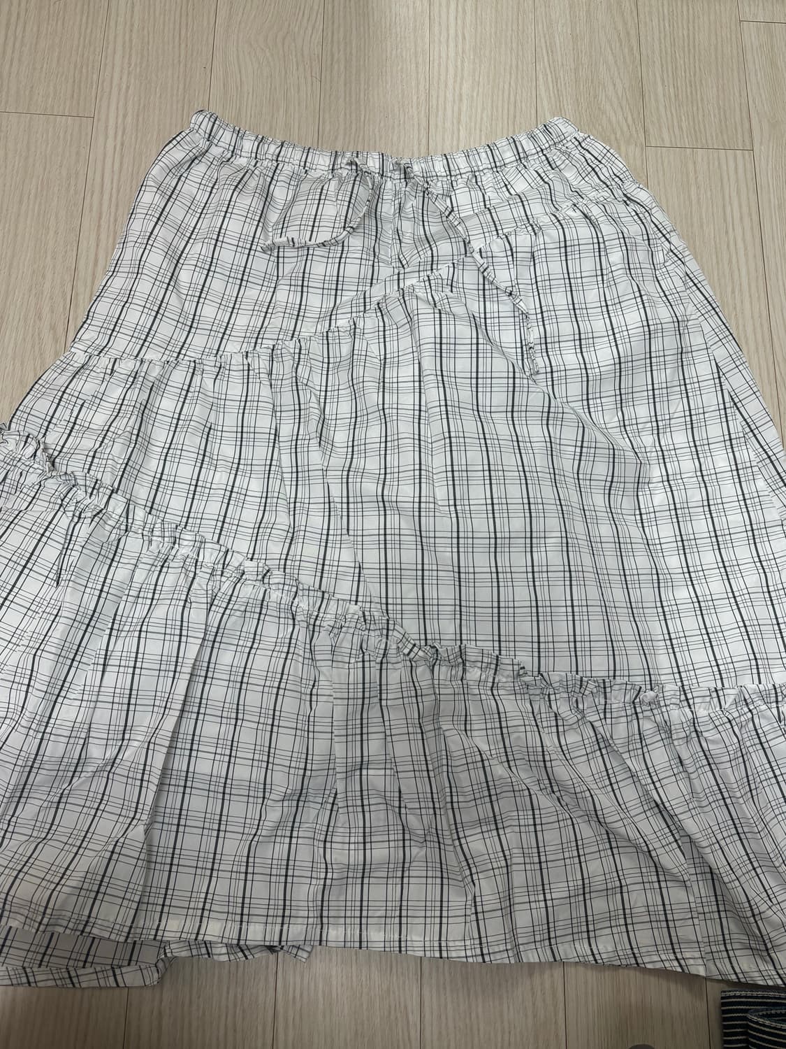 엔조블루스 셔링 밴딩 스커트 (White) 상품이미지6