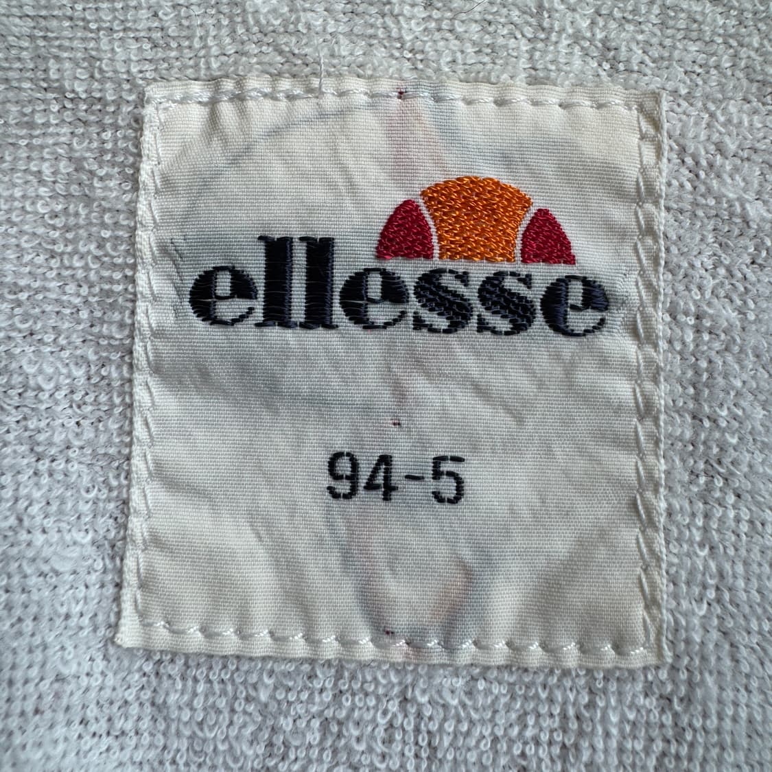 엘레쎄 제팬 빅로고 올드스쿨 바람막이 상품이미지5