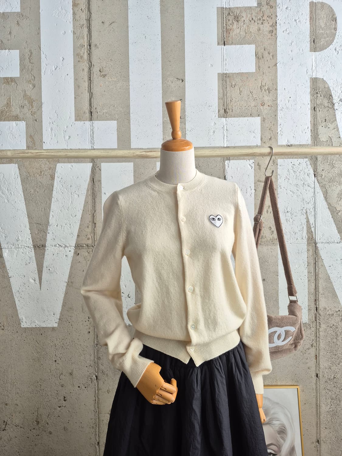 꼼데가르송 하트와펜 가디건크림(정품M) 상품이미지1