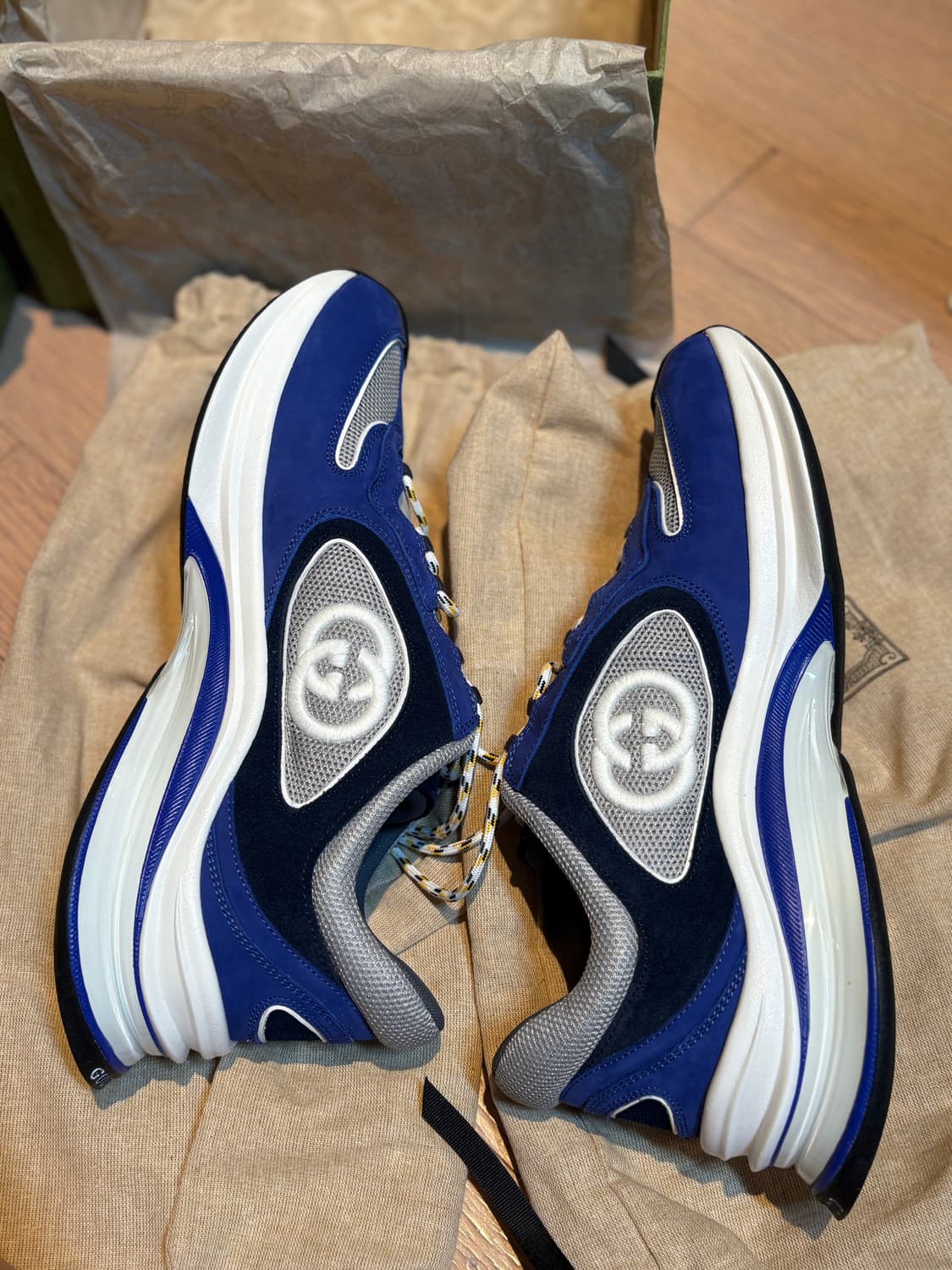 구찌(Gucci) 런(Run) 블루 스니커즈 UK9.5 상품이미지9