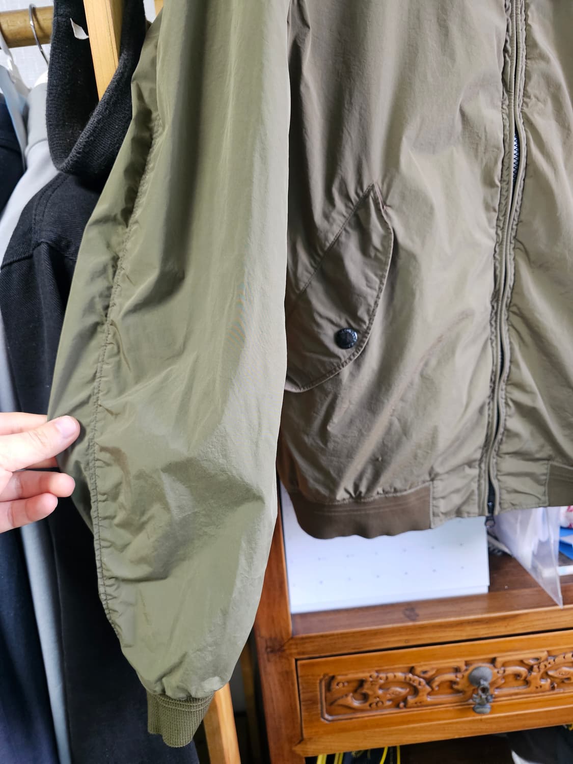 새거급 씨피 CP컴퍼니 봄버 자켓 나일론 팔아요 ma1 바람막이 마원 상품이미지4