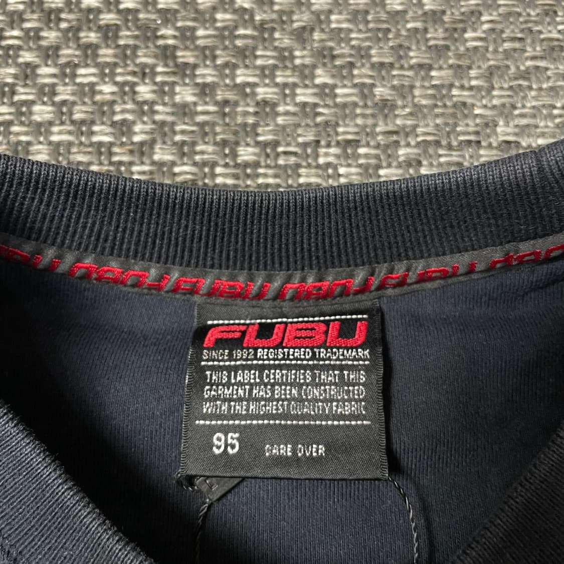 후부 블랙 프린팅 디테일 05 맨투맨 95 상품이미지6