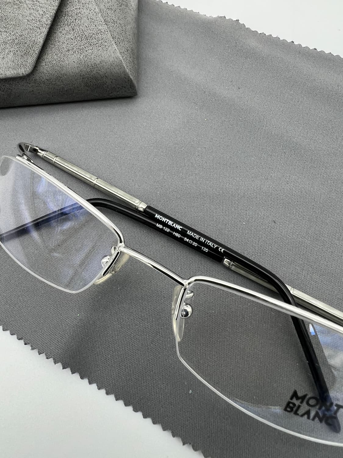 몽블랑 MONTBLANC 직사각 반무테 안경 MB122 H60 상품이미지4