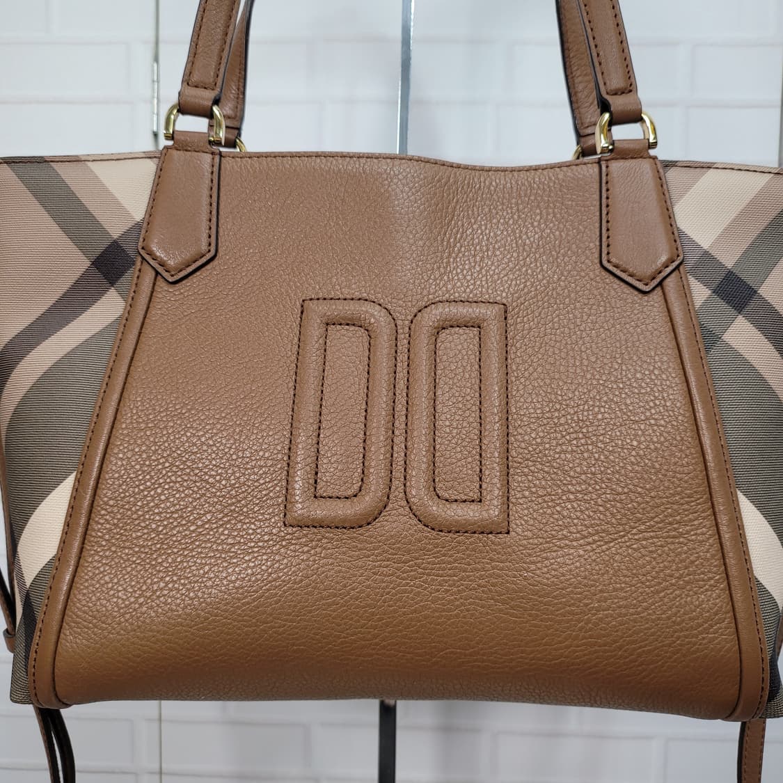 닥스 브라운 체크 가죽 숄더백 토트백 가방 새상품급 상품이미지3