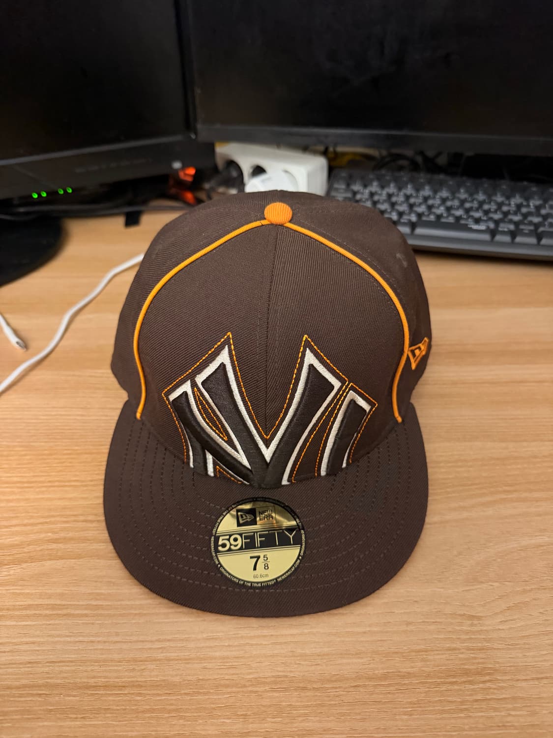 뉴에라 59fifty 뉴욕 브라운 7 5/8 60.6cm 상품이미지1