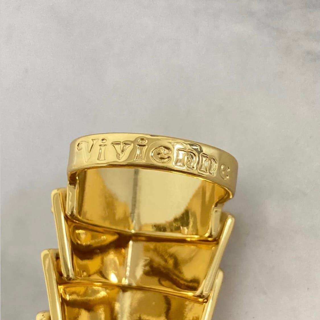 비비안웨스트우드 아카이브 골드화이트 아르테미스 너클링 반지 상품이미지6