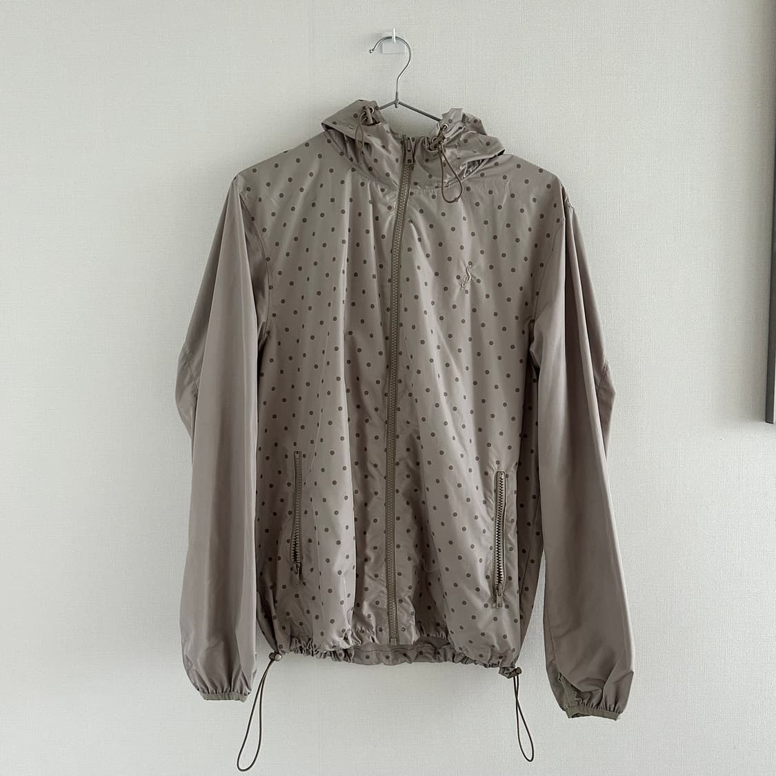 safarispot 사파리스팟 도트 바람막이 베이지 상품이미지3