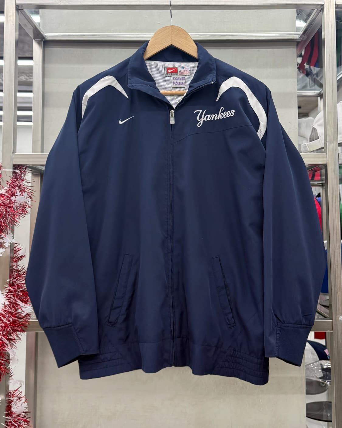 나이키 x 제뉴언 머천다이즈 MLB 양키즈 트랙자켓 네이비 상품이미지1