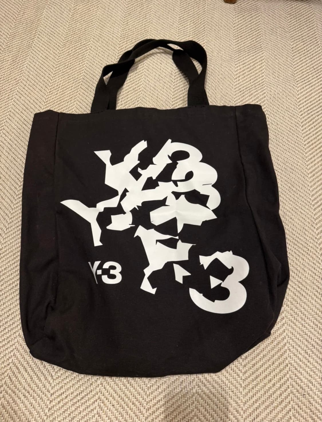 Y-3 에코백 상품이미지1