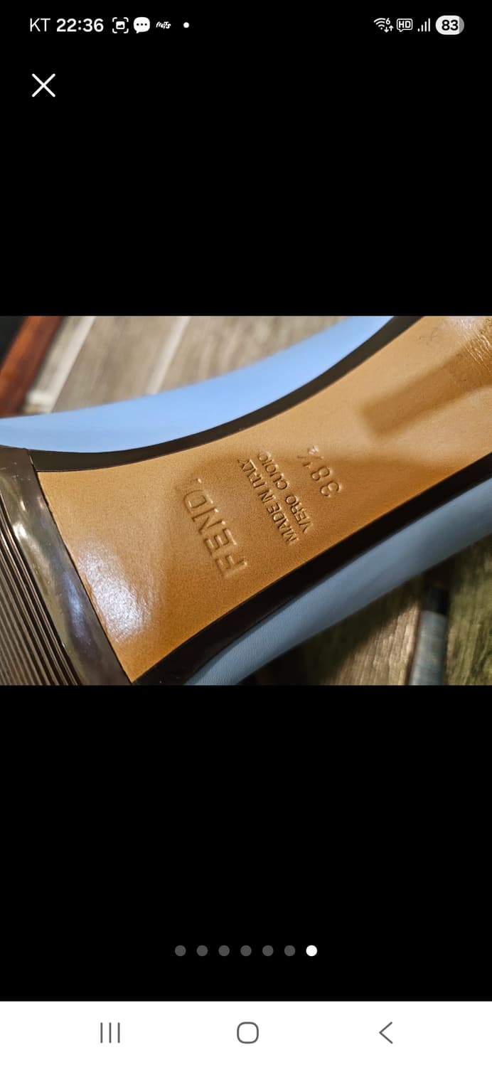 펜디 하늘색 펌프스 힐 상품이미지5