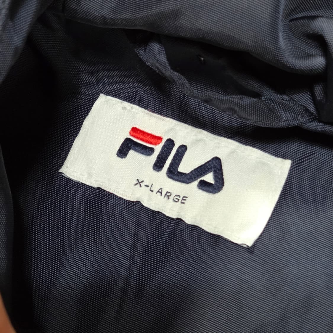 휠라 레드 네이비 배색 바람막이 집업 상품이미지8