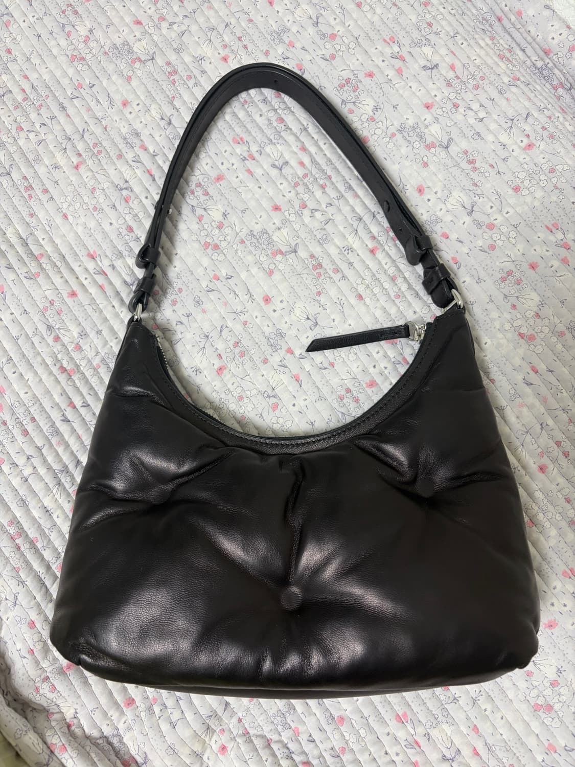 메종마르지엘라 글램 슬램 호보 스몰 블랙 상품이미지2