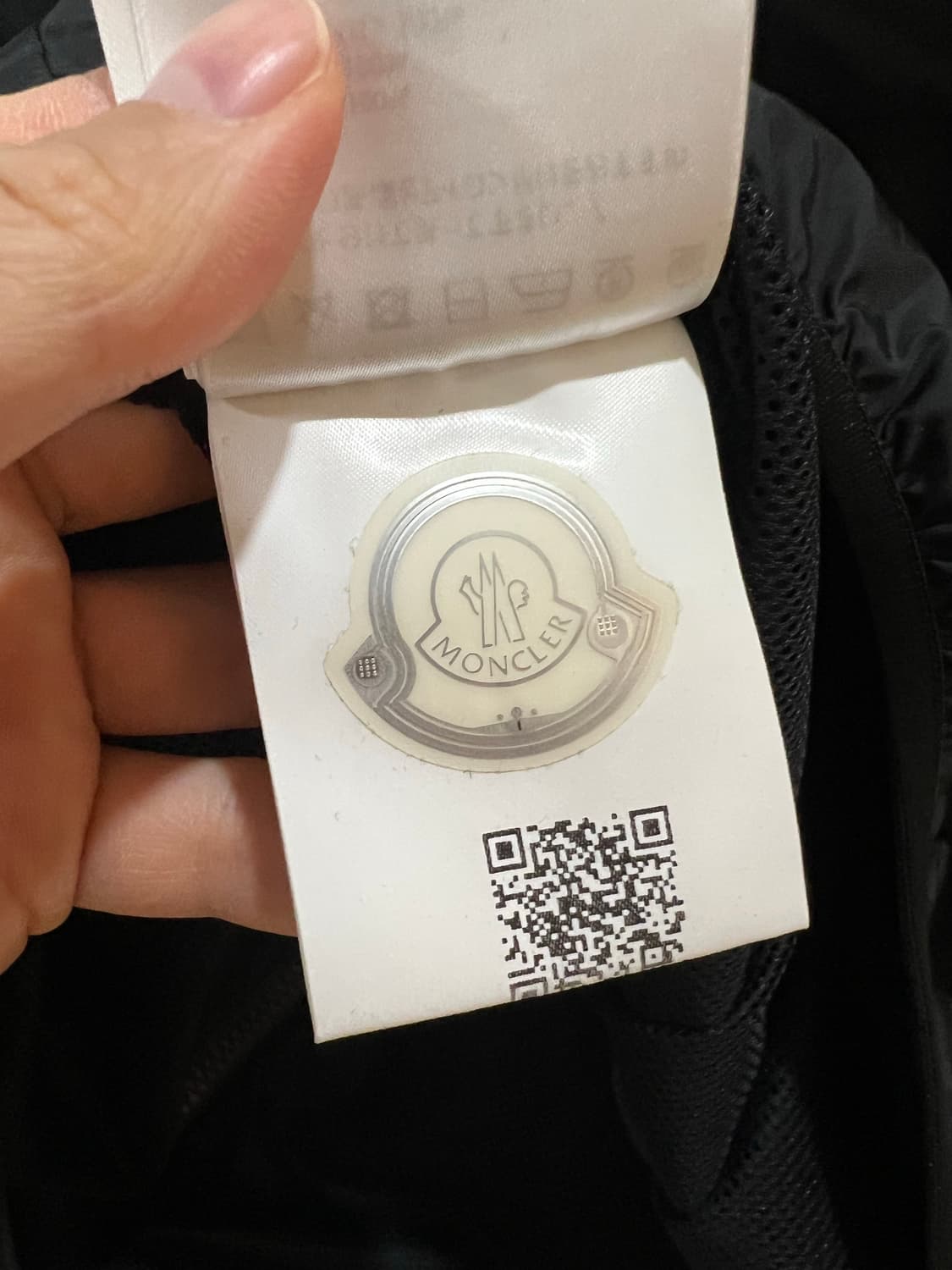 몽클레어 여성나일론점퍼 1사이즈 (새상품급) 상품이미지4