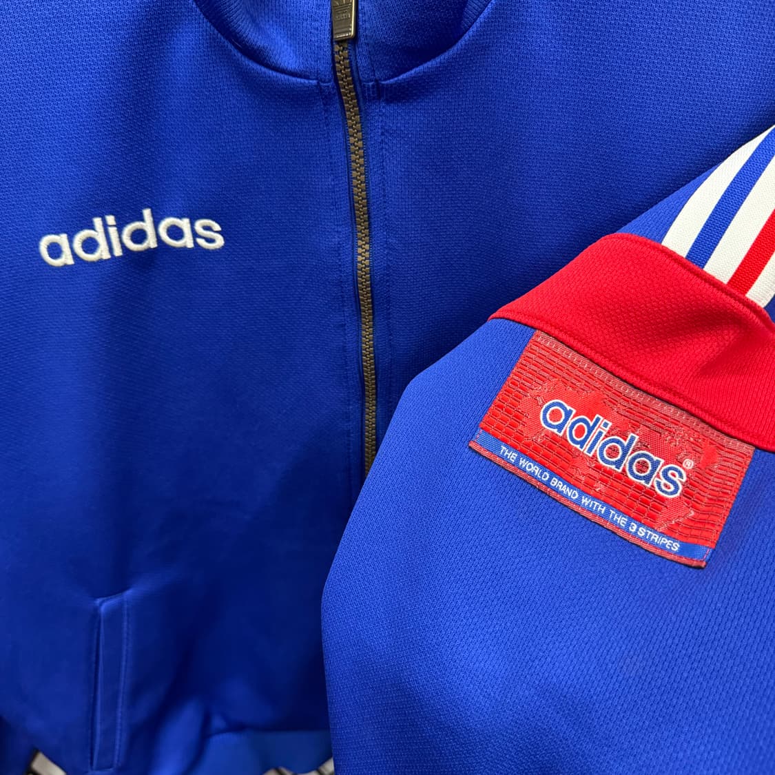 90s 아디다스 X 데상트 올드스쿨 트랙 자켓 건담 배색 상품이미지5