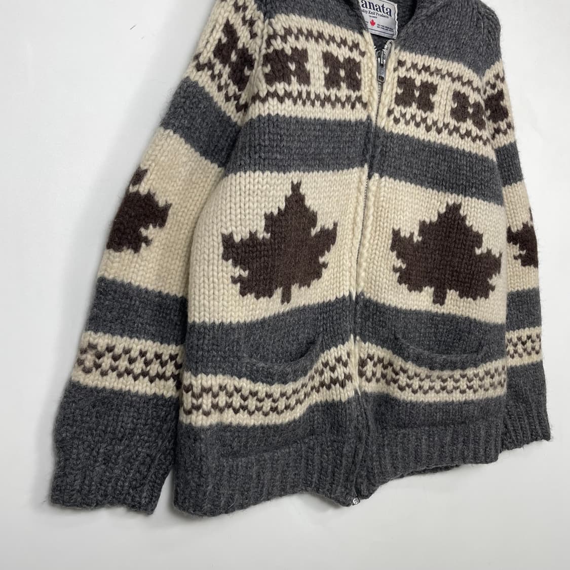 CANADA Kanata 카나타 버진울 코위찬 상품이미지3