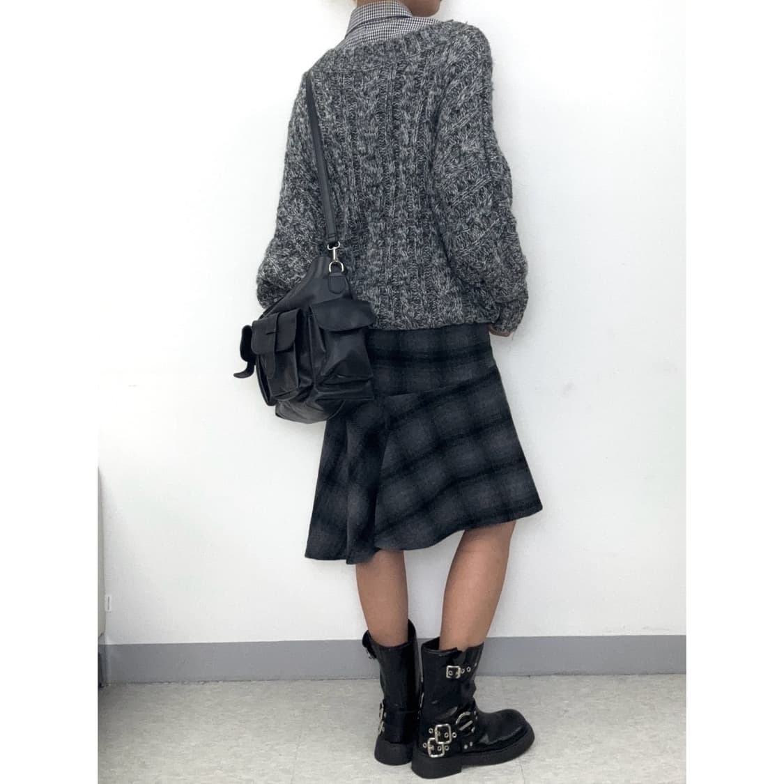 빈티지 차콜 세실맥비 니트 스웨터 상품이미지3