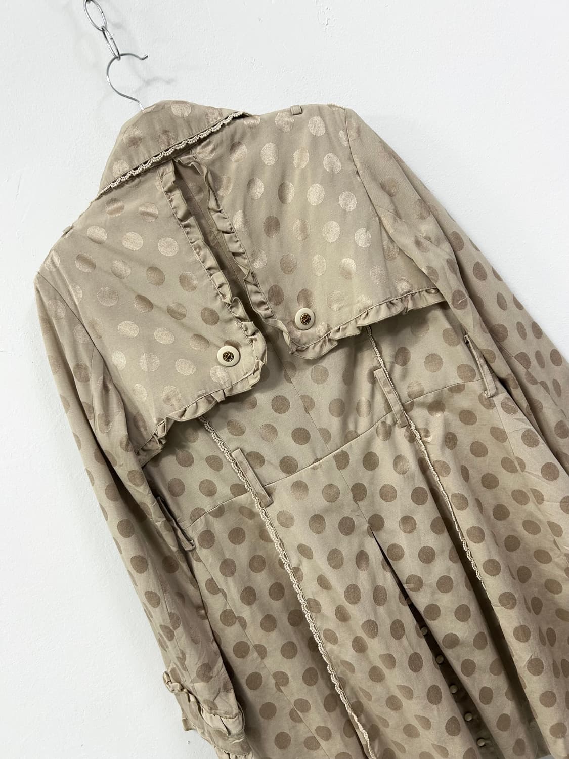 [AXES FEMME] 엑시즈팜 라떼갸루 도트 레이스 코트 상품이미지7