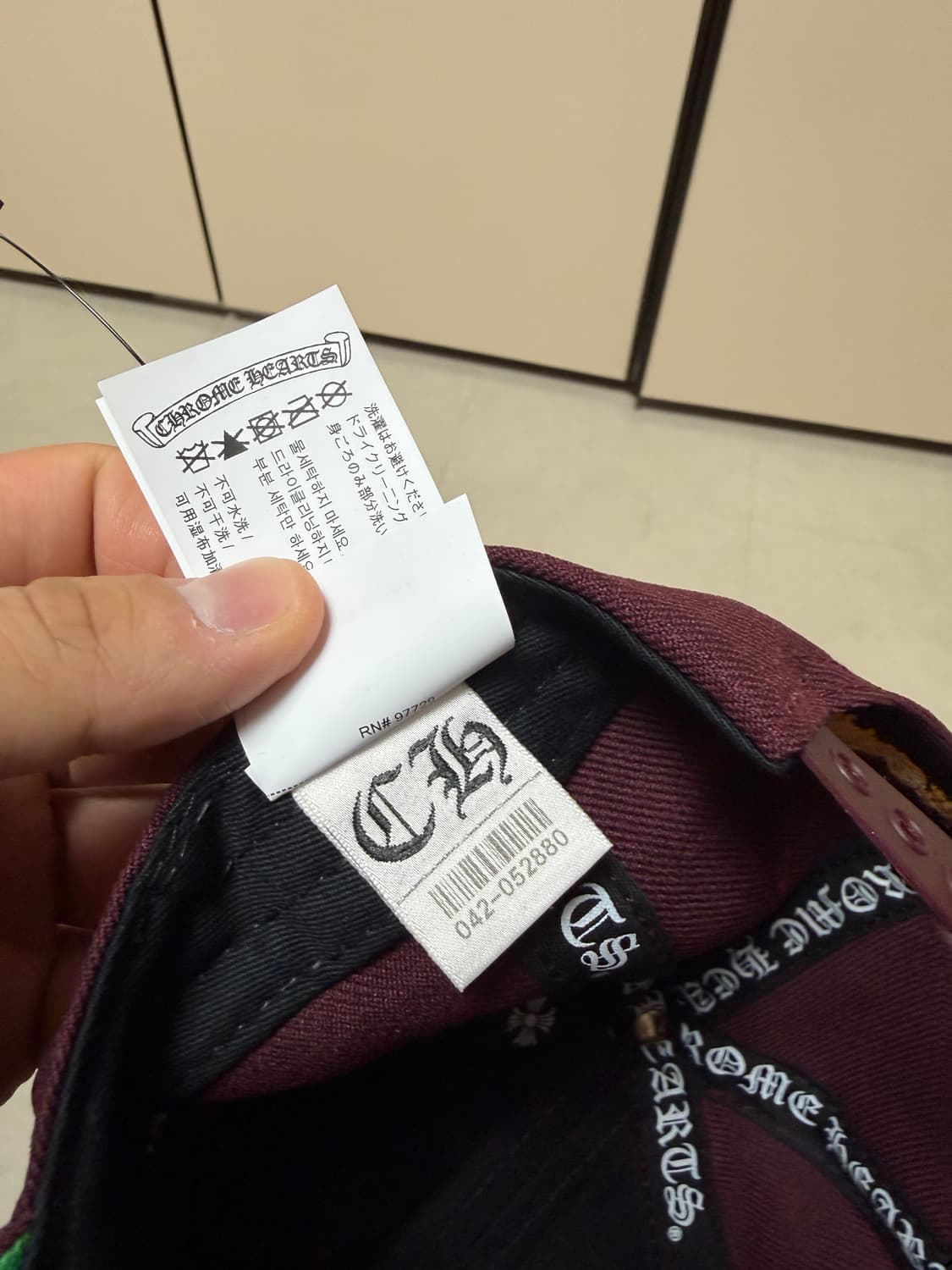 (미시착 새상품) 크롬하츠 베이스볼캡 버건디 상품이미지6