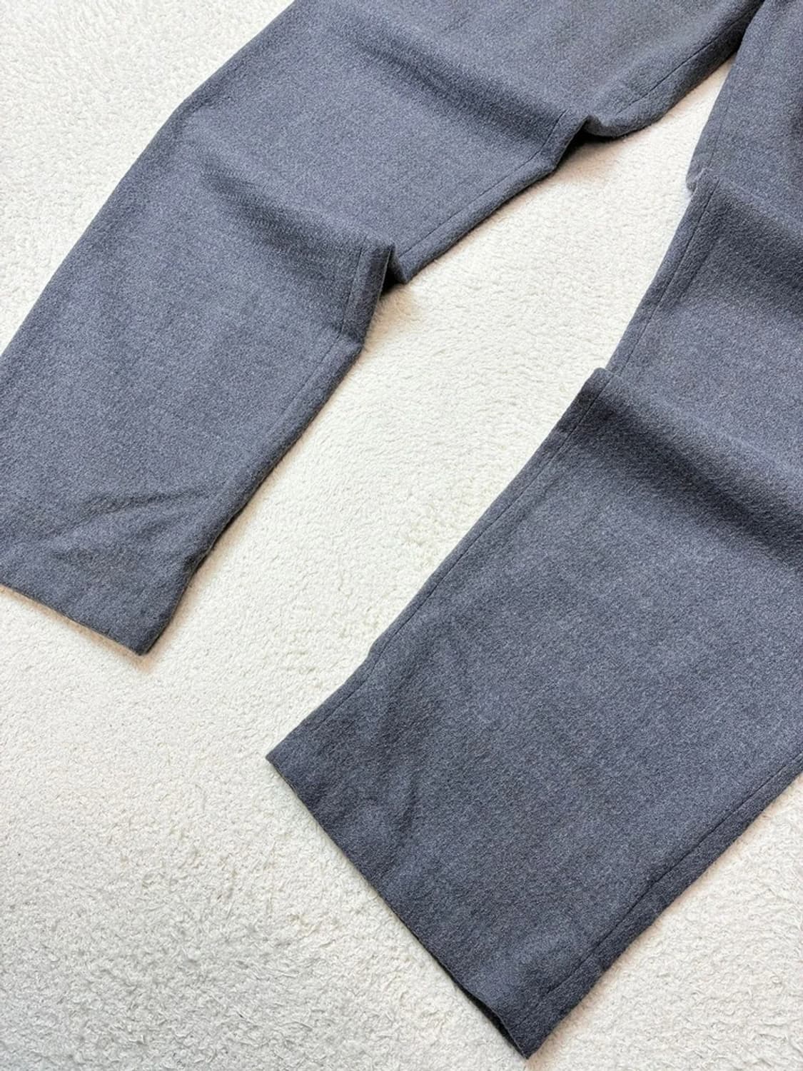 코스 COS 테이퍼드핏 울 팬츠 PN6122 상품이미지4