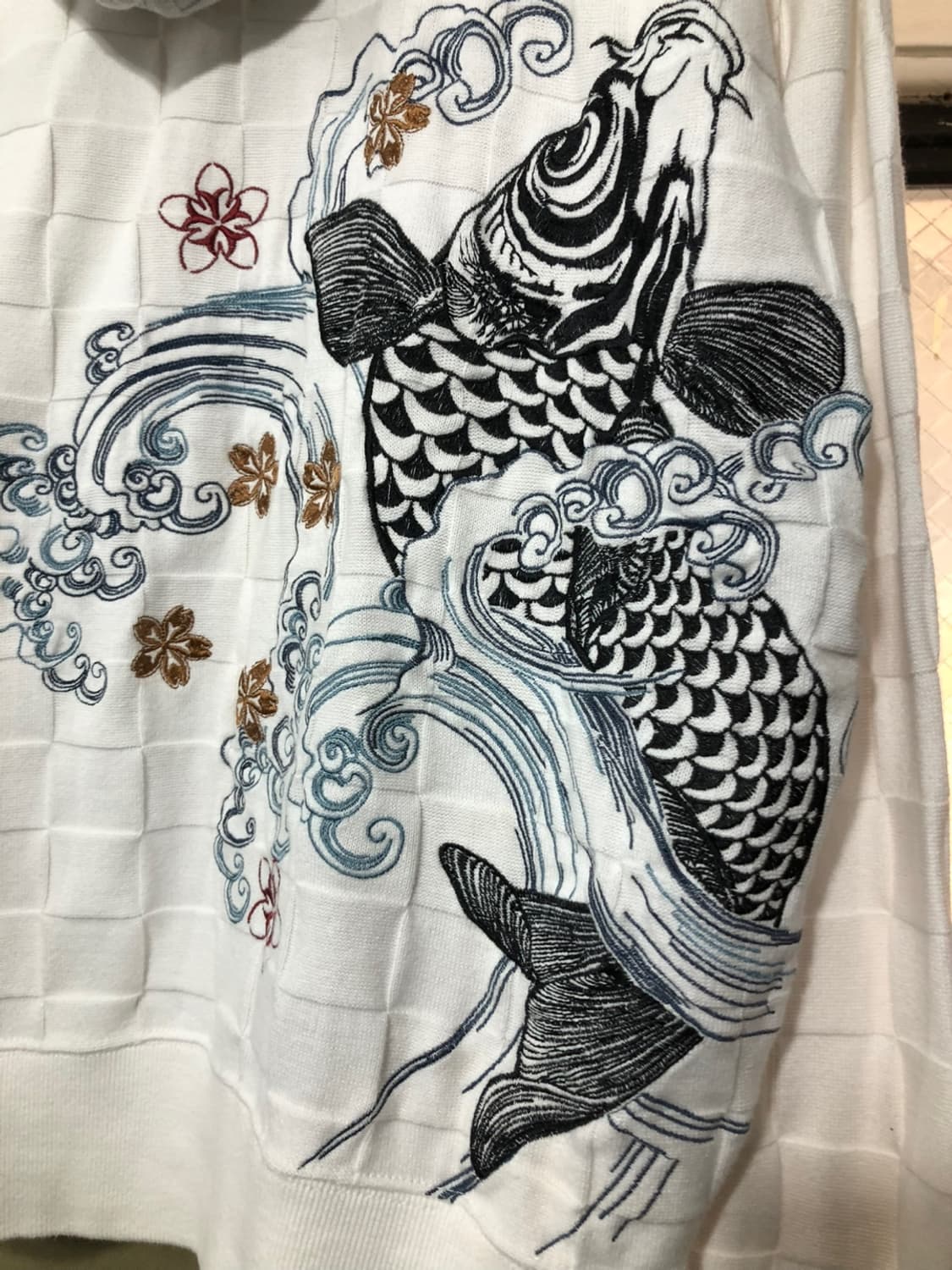 카라쿠리 타마시 체커보드 koi 자수 후디 상품이미지7