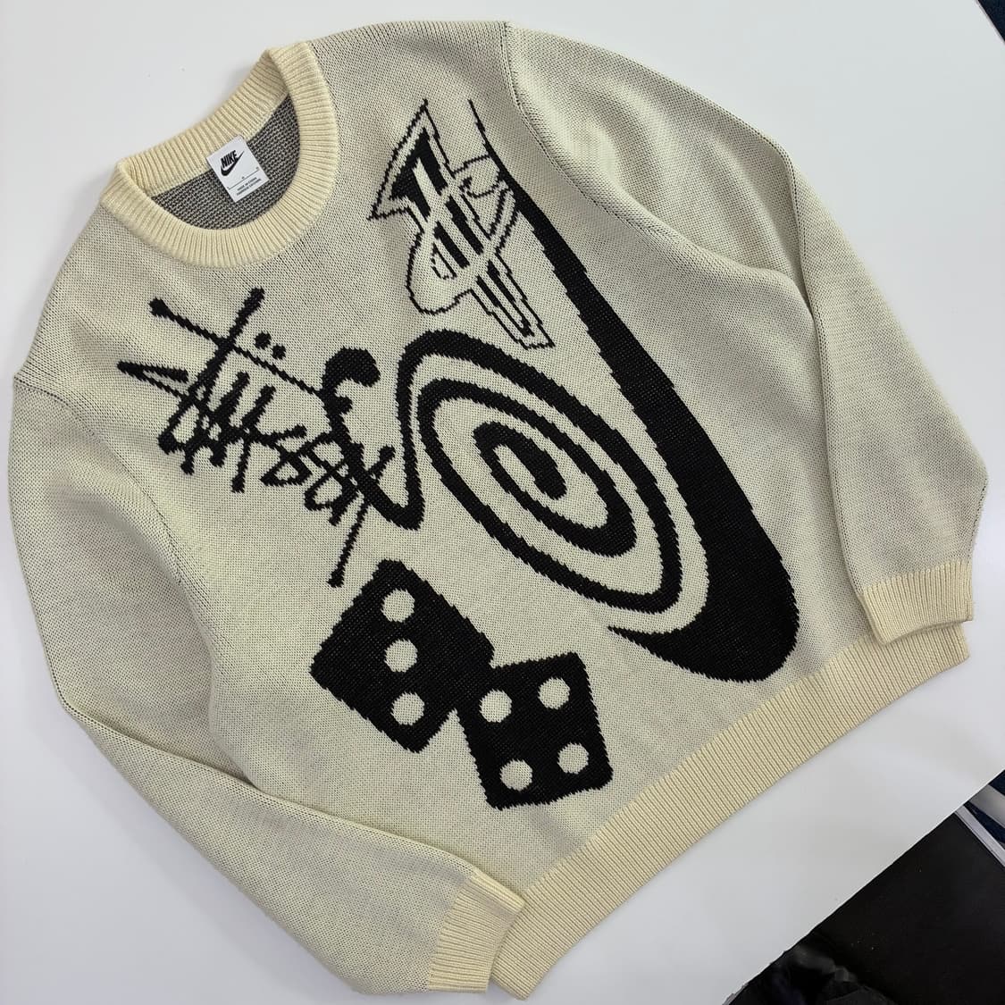 Nike X Stussy 나투시 NRG 23F/W 크림베이지 파슬 스웨터 상품이미지3