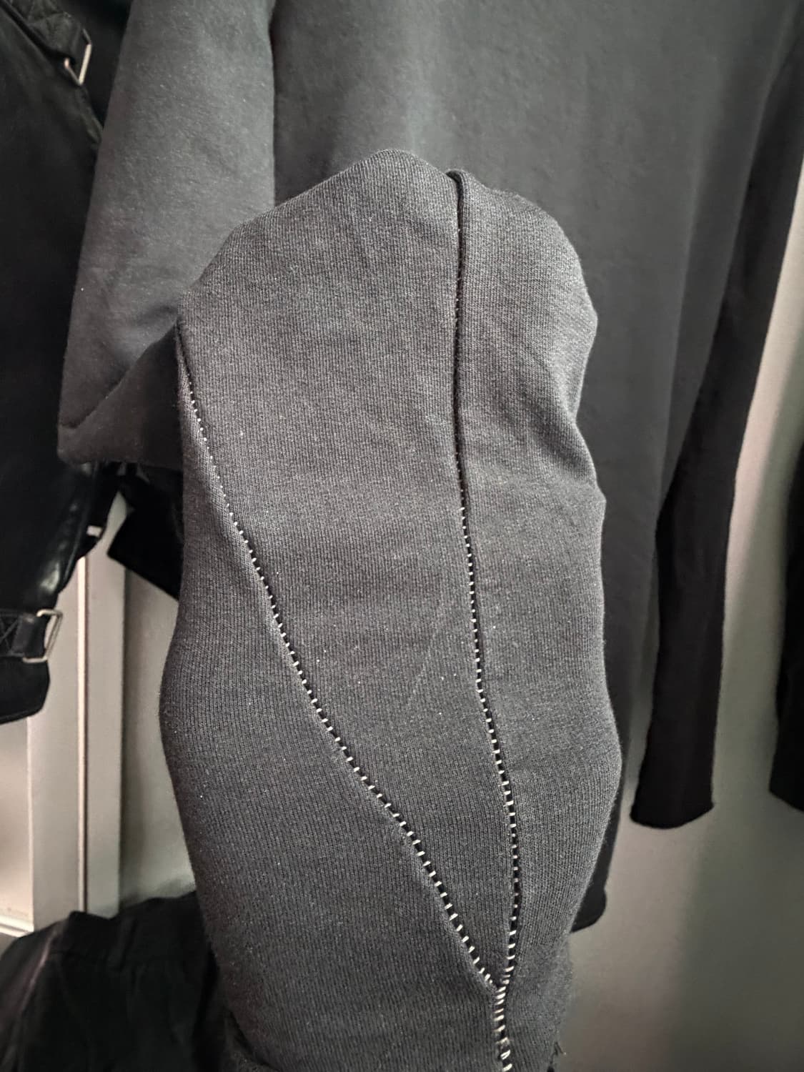 Incarnation 오버룩 컷소우 롱슬리브 상품이미지2