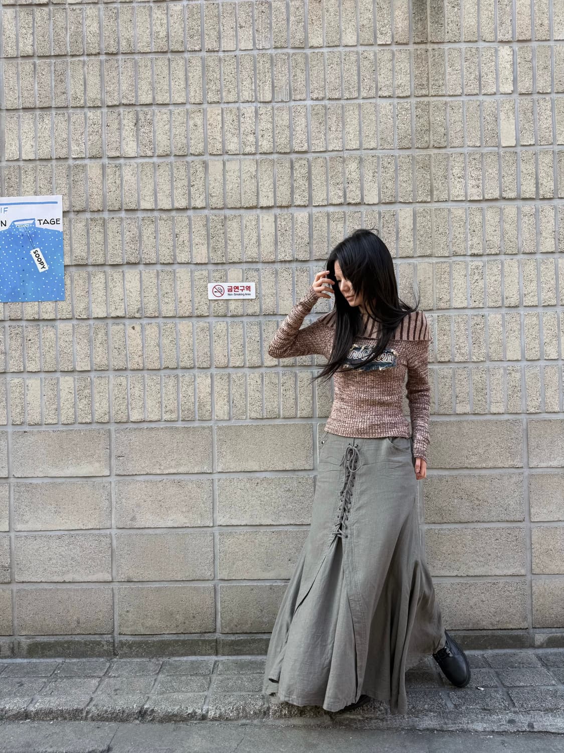 아일렛 디테일 플레어 롱 스커트 상품이미지2