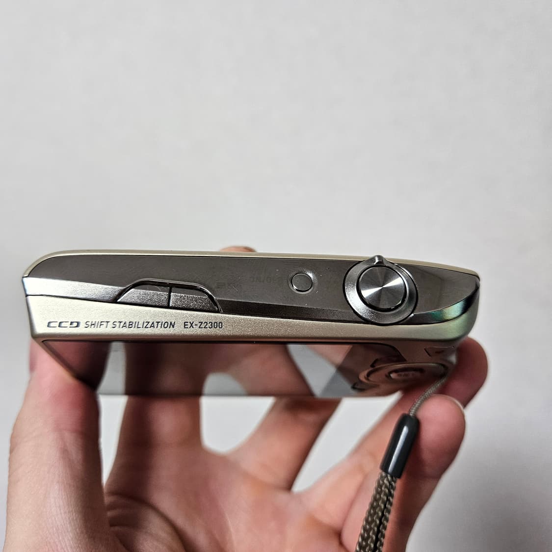 (아일릿 모카 디카) 카시오 엑슬림 EX-Z2300 골드 상품이미지6