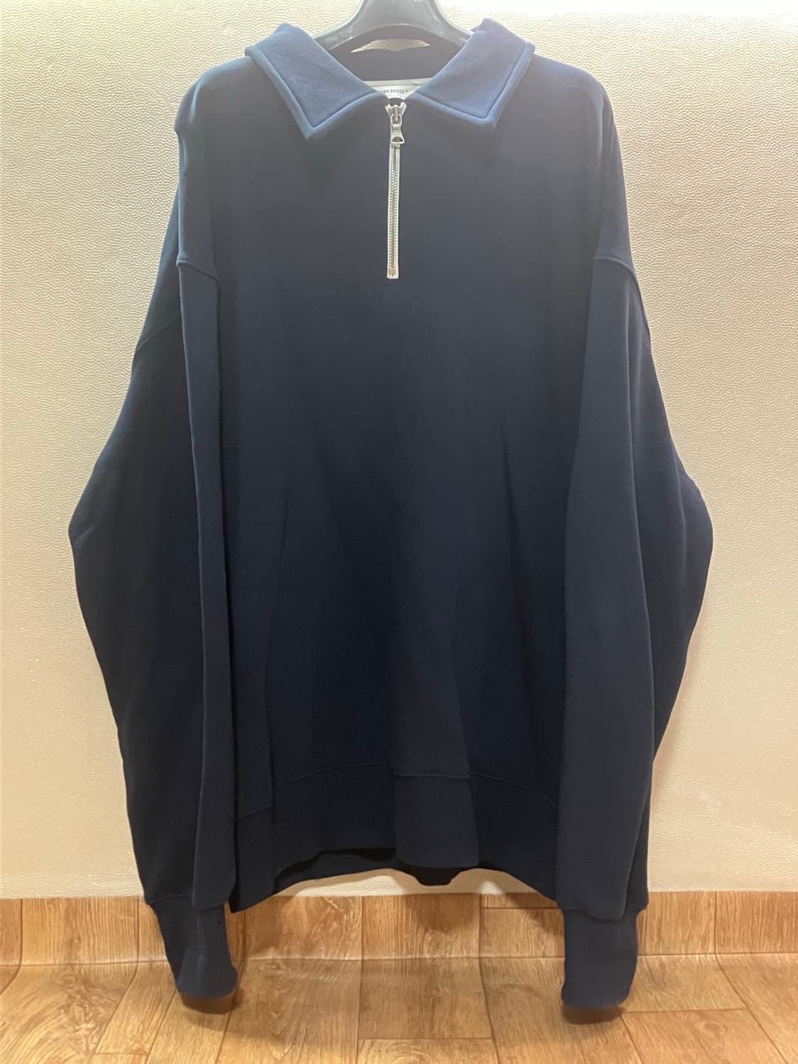 유니폼브릿지 - 하프 집업 스웻셔츠 (네이비) 상품이미지1