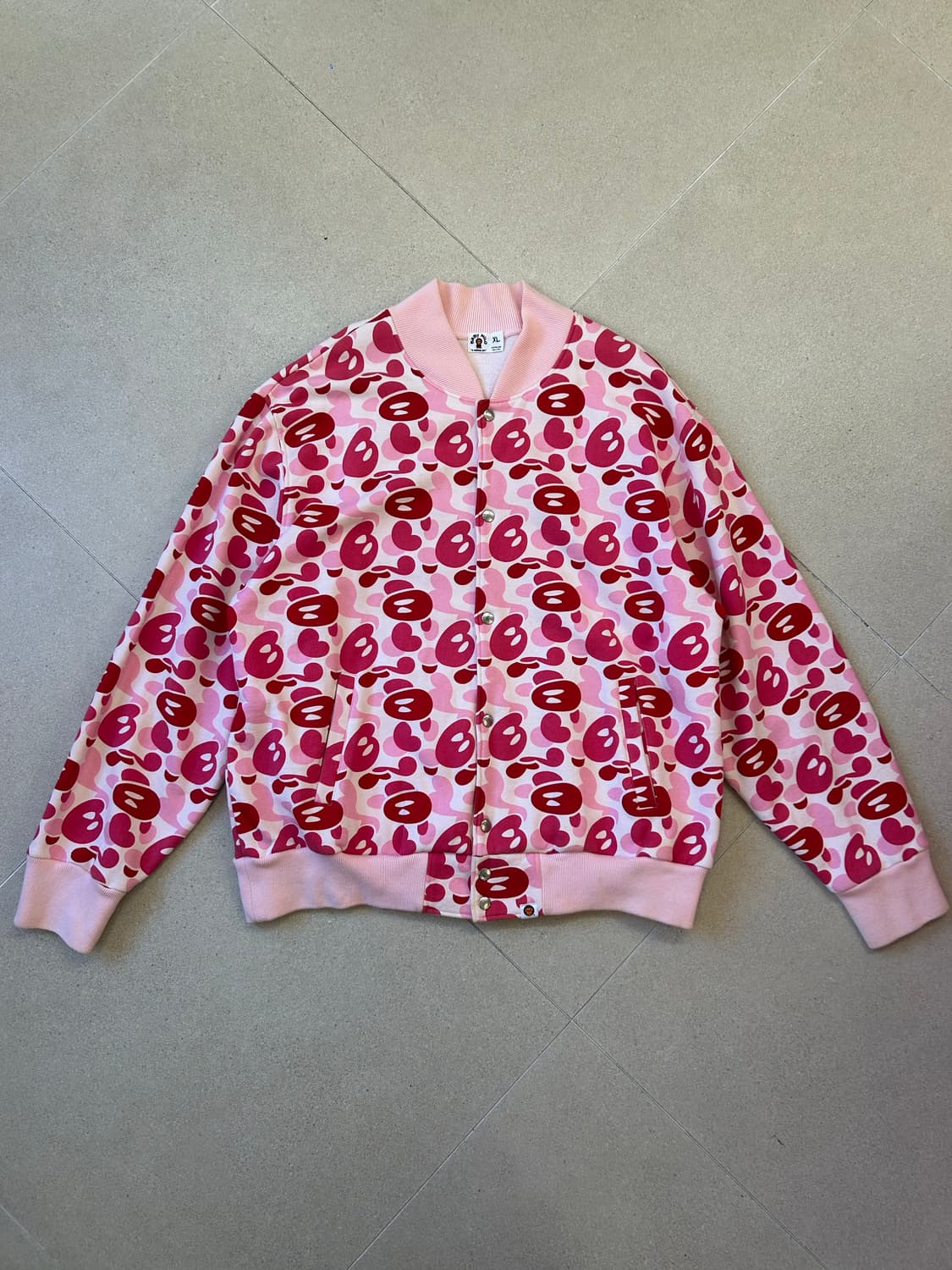 베이프 마일로 핑크 바시티 자켓 상품이미지1