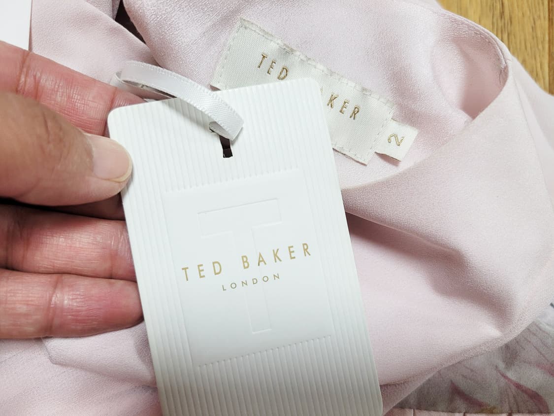 테드베이커(TED BAKER)  플리츠원피스 55 새상품 상품이미지9