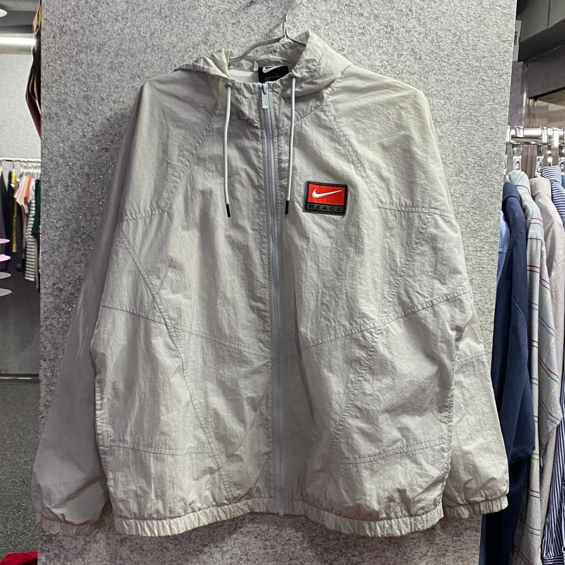 나이키 스우시 패치로고 그레이 후드 바람막이 B4127 상품이미지2