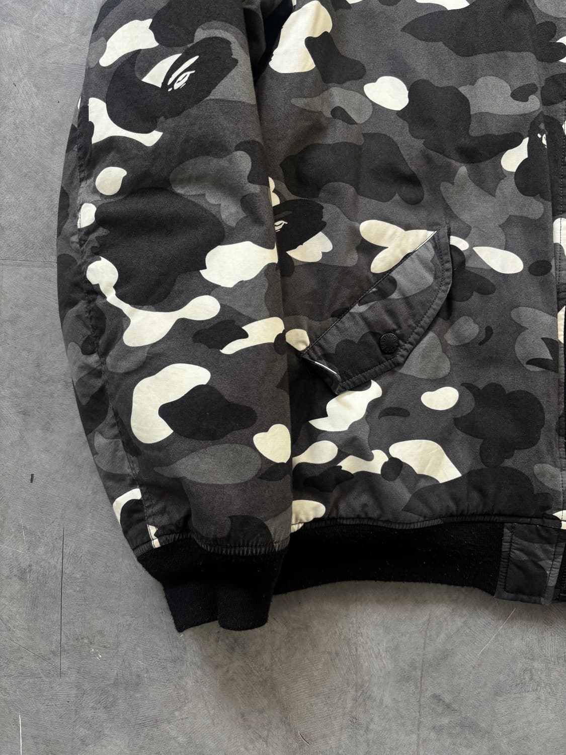 Bape 베이프 블랙 카모 봄버 자켓 상품이미지6