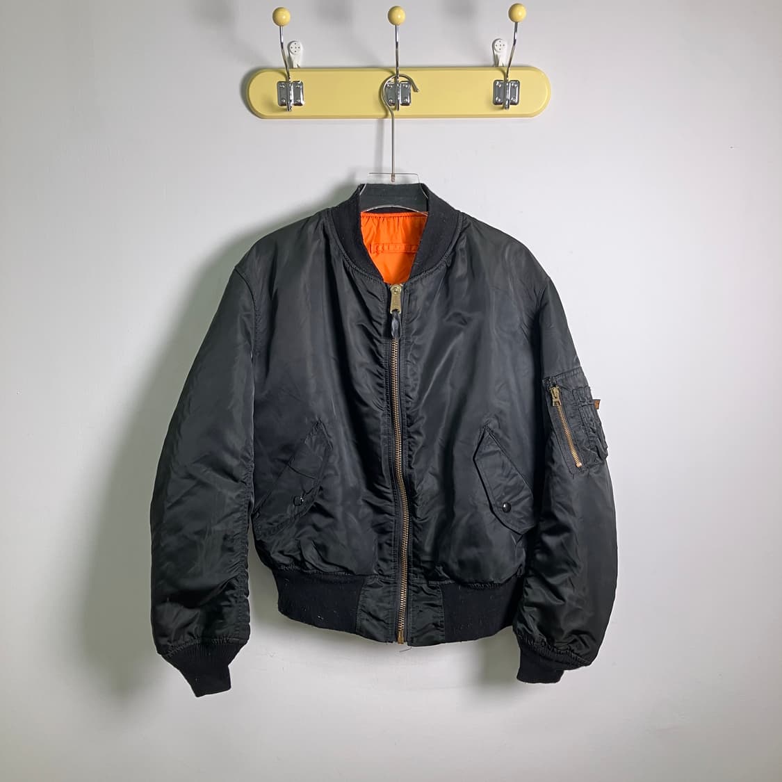 알파인더스트리 블랙 ma-1 항공 점퍼 L 상품이미지1