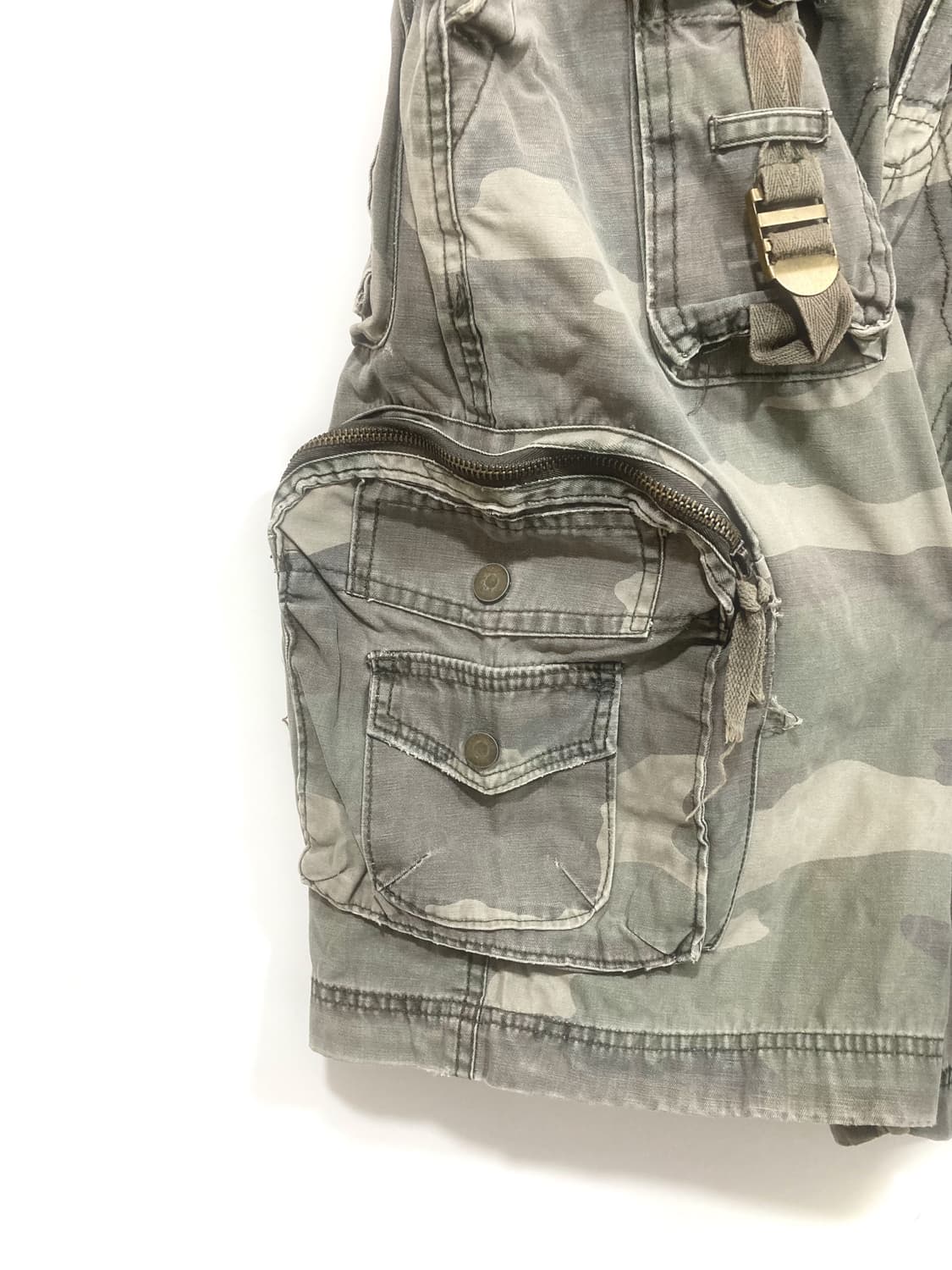 y2k camo cargo bermuda shorts 상품이미지6