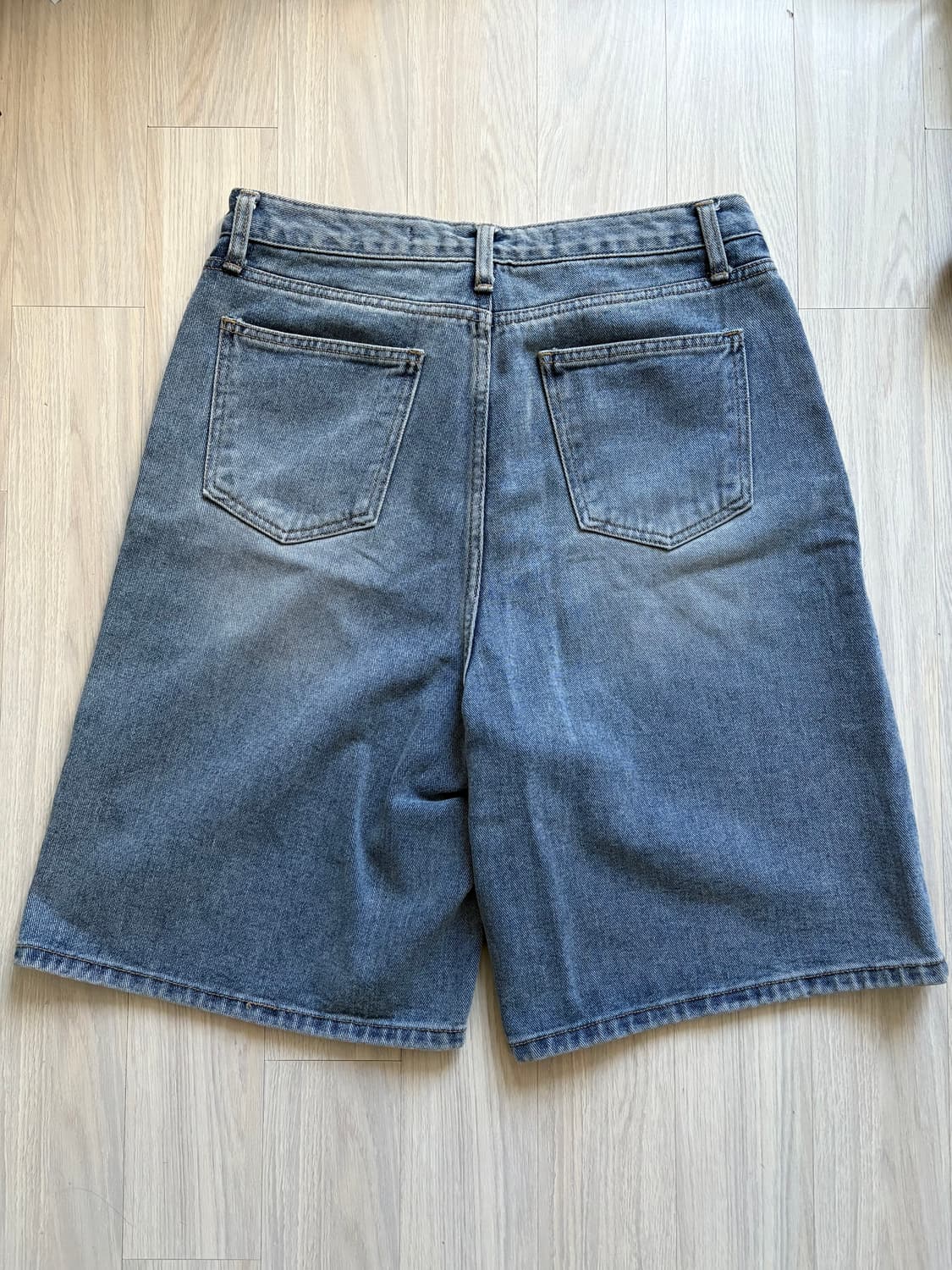 블랙업 B-DENIM 워싱 하프 팬츠 023 중청 상품이미지3